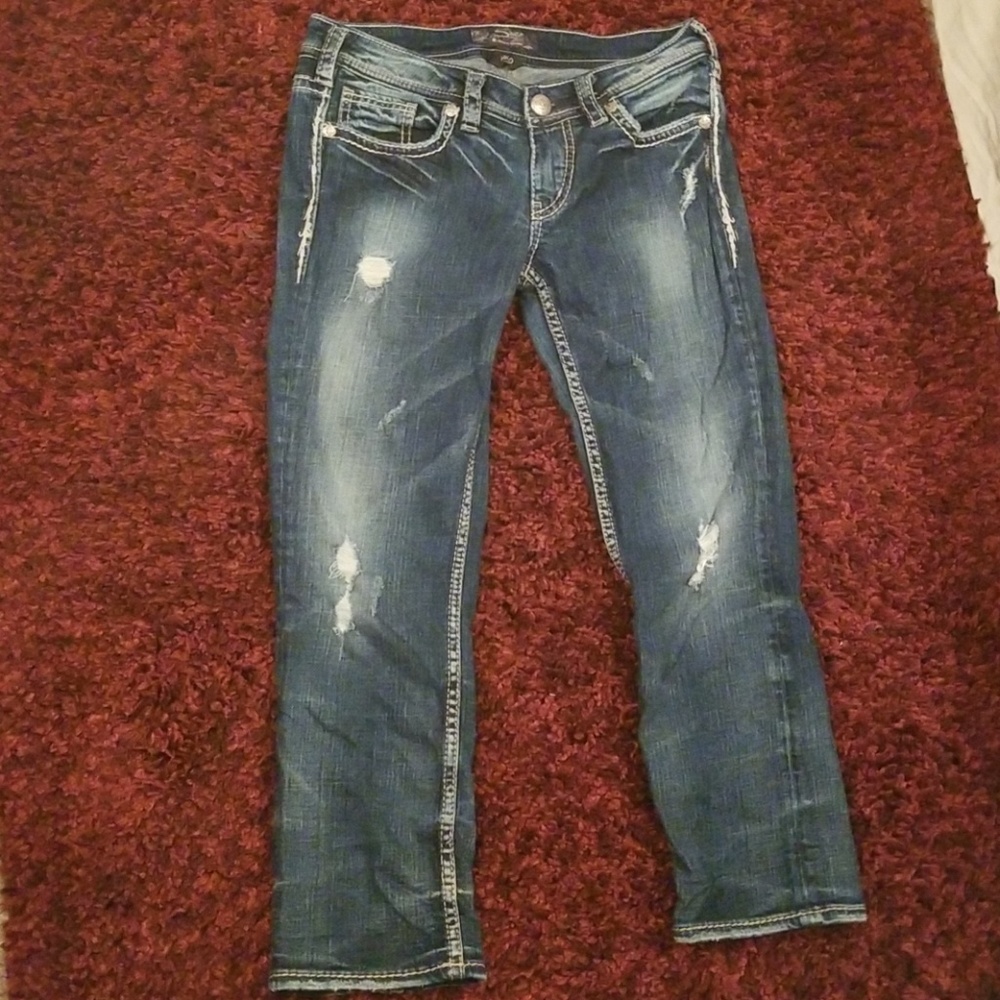 SIZE 28 SILVER JEANS